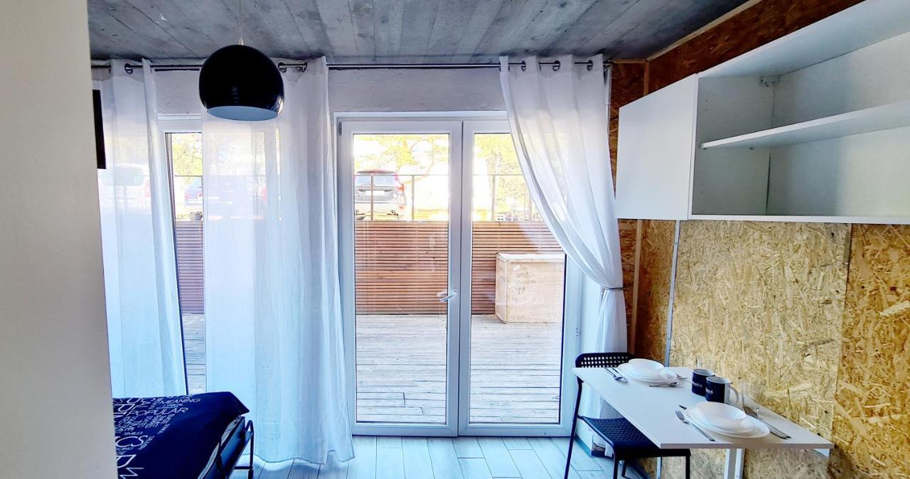 Sub Hel. Budzetowe Pokoje W Domu Z Basenem. Wokol Domu Tylko Natura. Balkon Zbyteczny. Exterior foto
